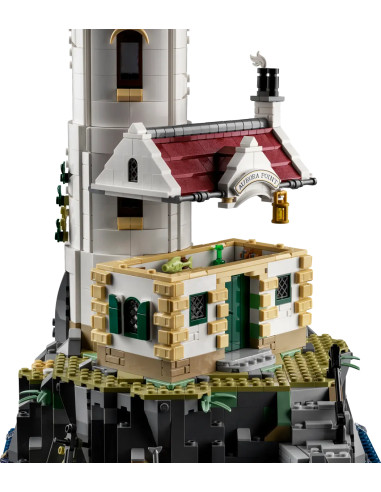 Motorized Lighthouse - Ideas LEGO 21335
