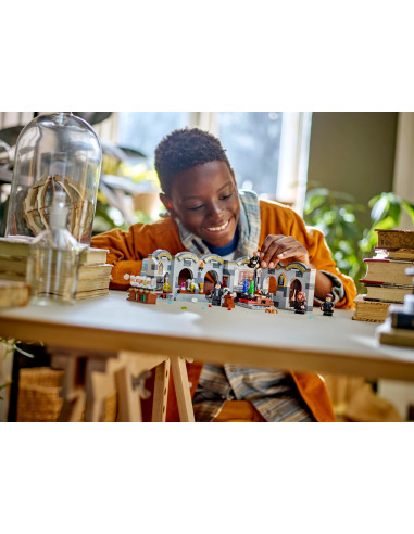 Hogwarts Castle: Potions Class - Harry Potter LEGO 76431