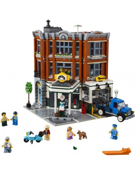 Corner Garage - LEGO 10264