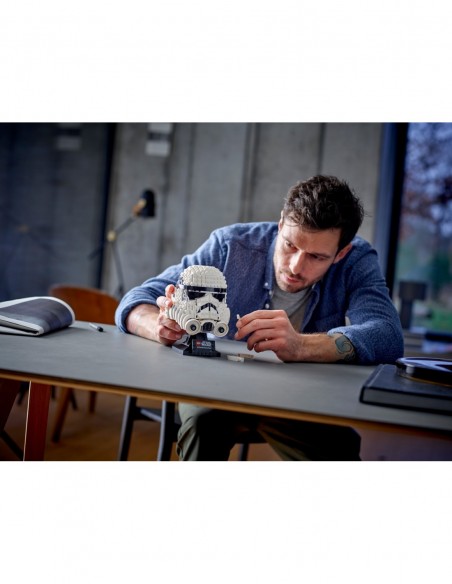 Stormtrooper Helmet - LEGO 75276